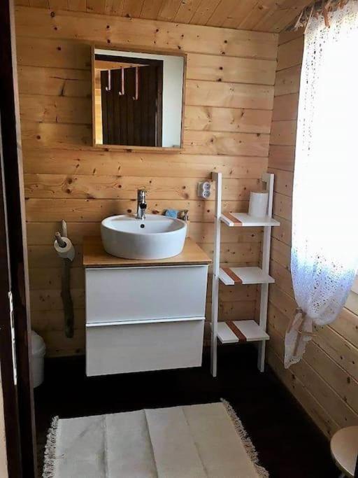 Le Chalet Sous L'Olivier Boulbon ภายนอก รูปภาพ